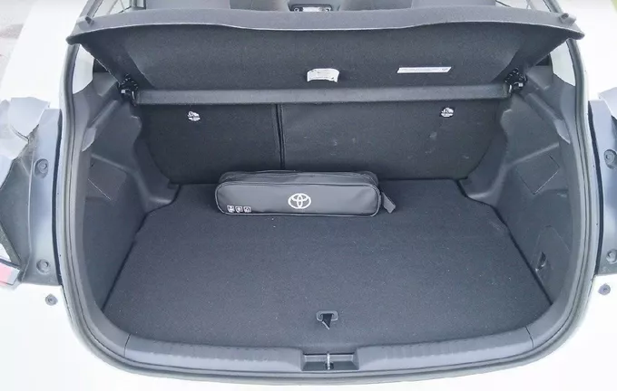 TOYOTA YARIS Hybride 116h Dynamic photo 10 1102622