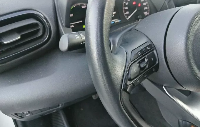 TOYOTA YARIS Hybride 116h Dynamic photo 12 1102622