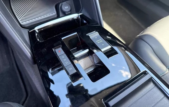 CITROEN C4 PureTech 130 S&S EAT8 photo 13 2118357