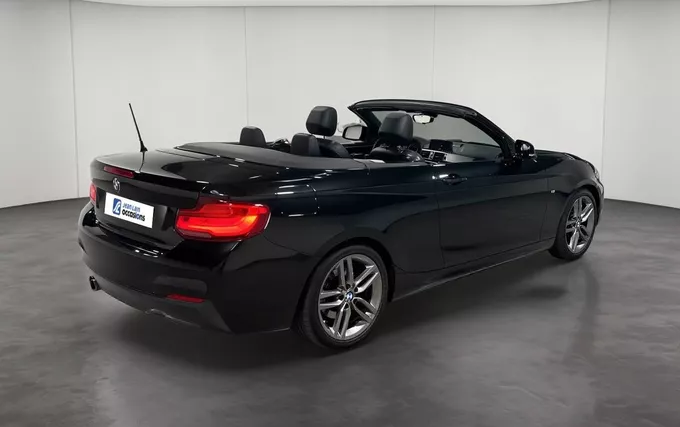 BMW SERIE 2 Cabriolet 230i 252 ch BVA8 M Sport extérieur trois quart arrière droit 946501