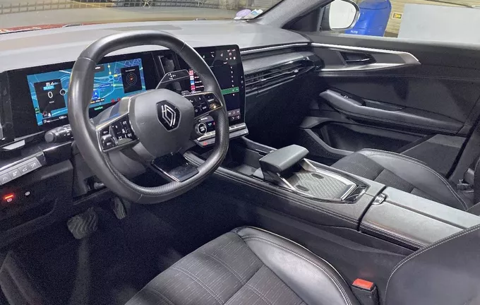 RENAULT AUSTRAL E-Tech hybrid 200 Iconic photo 11 2122869