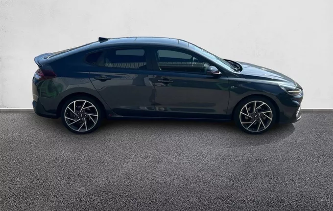 HYUNDAI I30 Fastback 1.5 T-GDi 160 DCT-7 Hybrid 48V N Line extérieur côté droit 13965