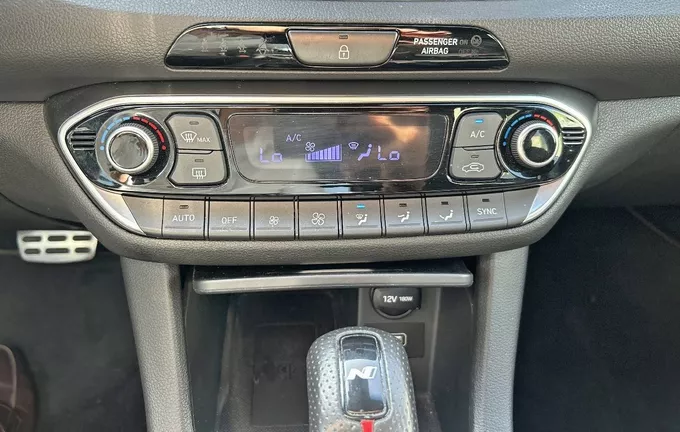 HYUNDAI I30 Fastback 1.5 T-GDi 160 DCT-7 Hybrid 48V N Line photo 14 13965