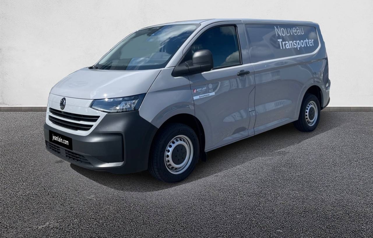VOLKSWAGEN UTILITAIRES TRANSPORTER VAN