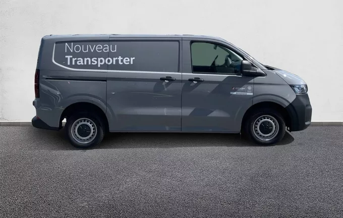VOLKSWAGEN UTILITAIRES TRANSPORTER VAN L1H1 2.0 TDI 150 BVM6 BUSINESS extérieur côté droit 6625