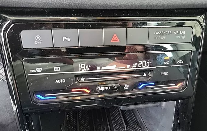 VOLKSWAGEN T-CROSS 1.0 TSI 116 Start/Stop DSG7 Life Plus photo 19 2128512