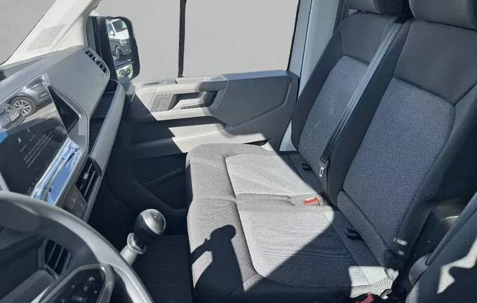 VOLKSWAGEN UTILITAIRES CRAFTER VAN 30 L3H3 2.0 TDI 140 CH BUSINESS photo 17 0173