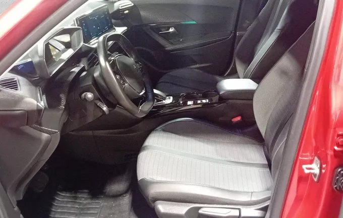 PEUGEOT 2008 ELECTRIQUE 2008 Moteur électrique 136 ch Allure Business photo 11 3013054