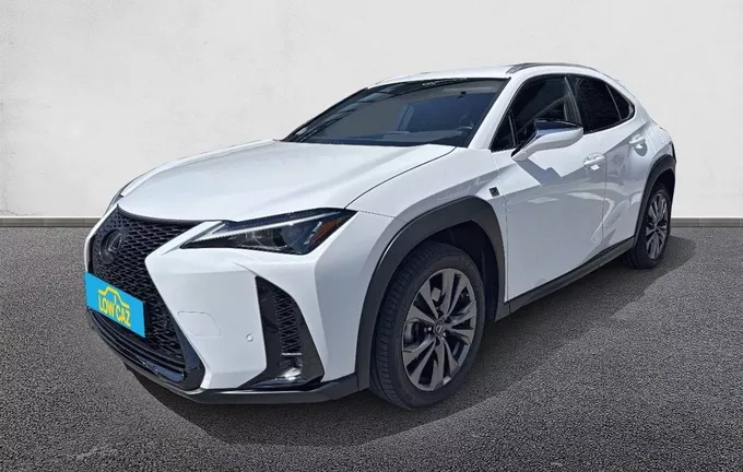 LEXUS UX 250h 4WD F SPORT Design extérieur trois quart avant gauche 1103736