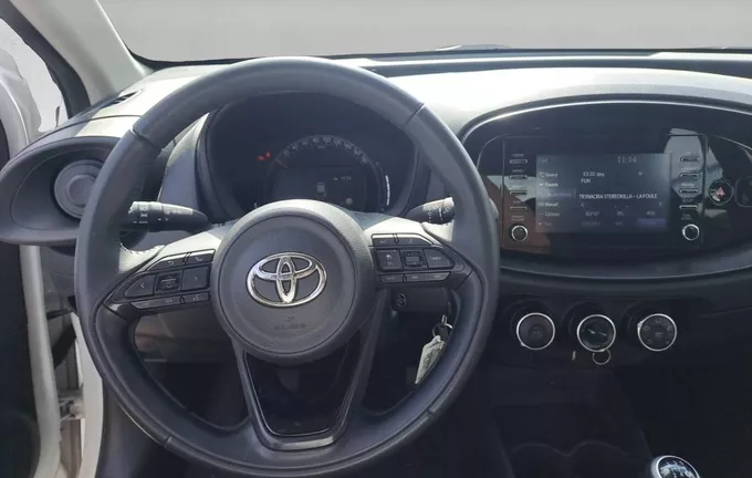 TOYOTA AYGO X 1.0 VVT-i 72 Dynamic photo 11 1103792