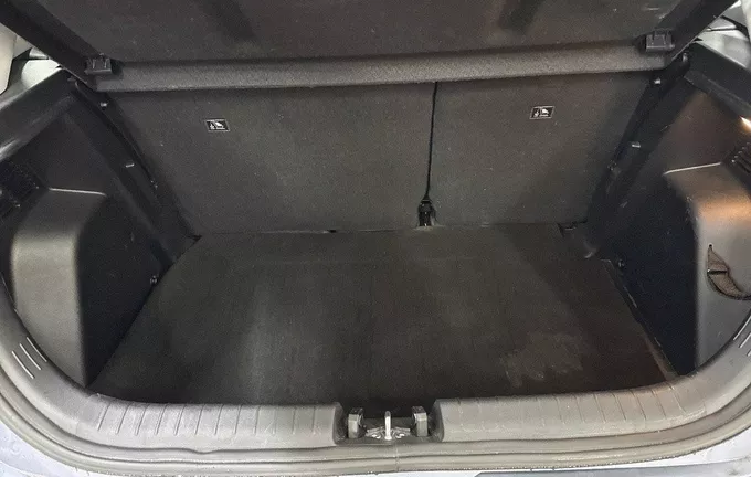 HYUNDAI I20 1.2 79 Initia photo 10 13455