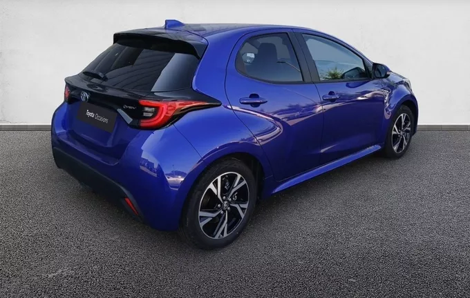 TOYOTA YARIS Hybride 116h Design extérieur trois quart arrière droit 1103546