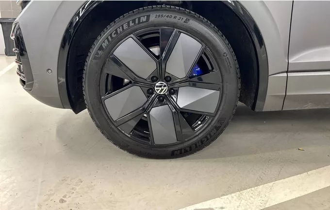 VOLKSWAGEN TOUAREG 3.0 TSI eHybrid 462 ch Tiptronic 8 4Motion R photo 9 2127378