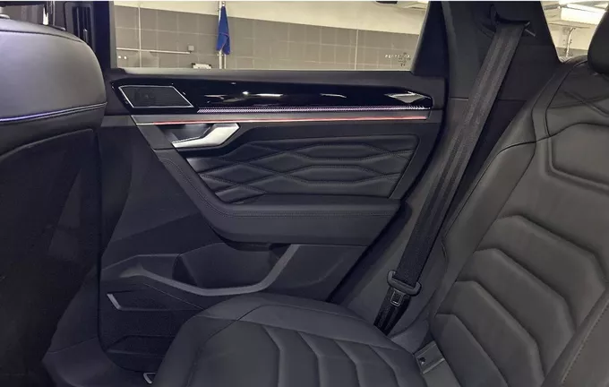 VOLKSWAGEN TOUAREG 3.0 TSI eHybrid 462 ch Tiptronic 8 4Motion R photo 31 2127378