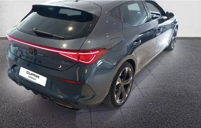 CUPRA LEON 1.4 e-HYBRID 204 ch DSG6 V extérieur avant 460415