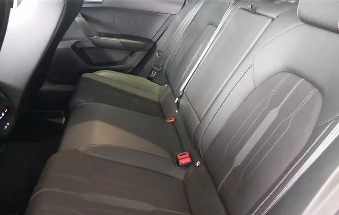 CUPRA LEON 1.4 e-HYBRID 204 ch DSG6 V extérieur arrière 460415