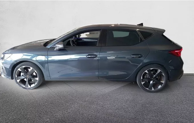 CUPRA LEON 1.4 e-HYBRID 204 ch DSG6 V extérieur trois quart arrière gauche 460415