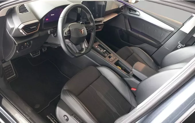 CUPRA LEON 1.4 e-HYBRID 204 ch DSG6 V photo 13 460415