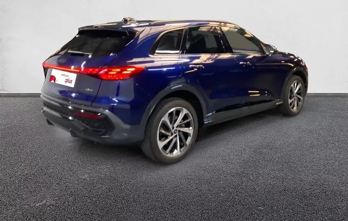AUDI Q5 TDI 204 ch Hybride Quattro S tronic 7 S line extérieur trois quart arrière droit 2130377
