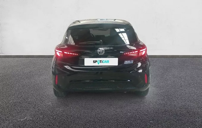 MG MG3 1.5 L Hybrid+ 195 ch Luxury extérieur trois quart arrière droit 601186