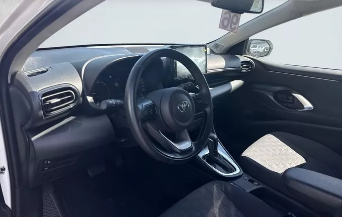 TOYOTA YARIS Hybride 116h Dynamic photo 11 1103758