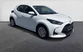 Miniature TOYOTA YARIS Hybride 116h Active extérieur trois quart avant droit 1103637