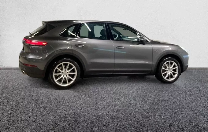 PORSCHE CAYENNE E-Hybrid 3.0 V6 462 ch Tiptronic BVA extérieur côté droit 2122057