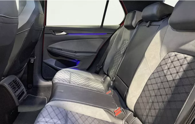 VOLKSWAGEN GOLF 2.0 TDI SCR 150 DSG7 R-Line extérieur arrière 2127284