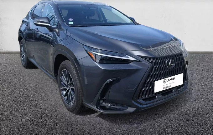 LEXUS NX 450h+ 4WD Hybride Rechargeable Luxe extérieur trois quart avant droit 1101824