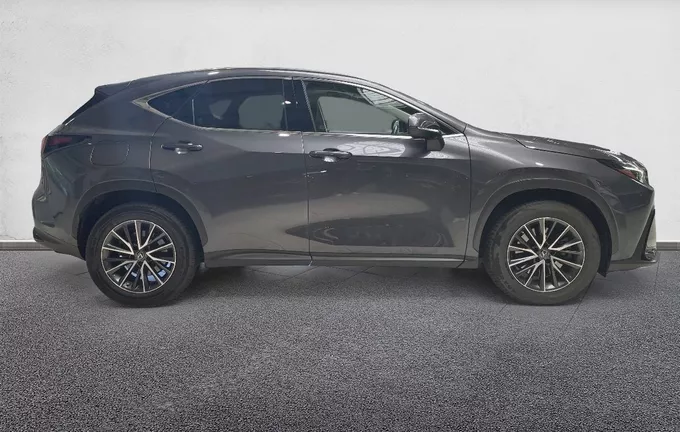 LEXUS NX 450h+ 4WD Hybride Rechargeable Luxe extérieur côté droit 1101824
