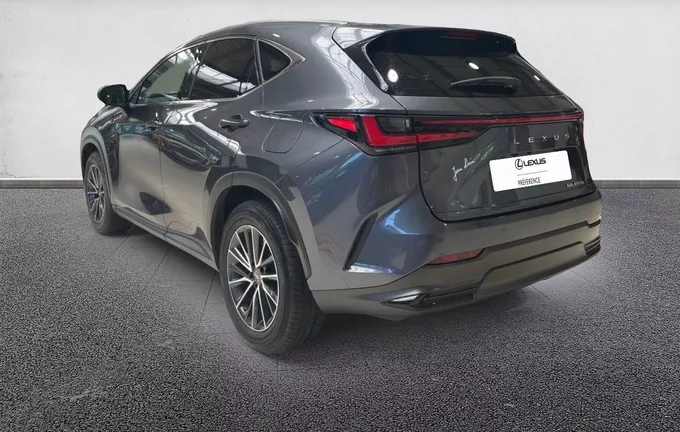LEXUS NX 450h+ 4WD Hybride Rechargeable Luxe extérieur trois quart arrière gauche 1101824