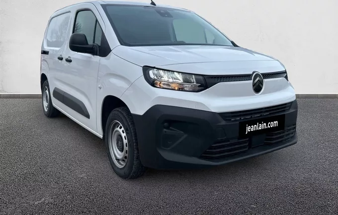 CITROEN BERLINGO VAN TAILLE M 650KG BLUEHDI 100 S&S BVM6 extérieur trois quart avant droit 990920