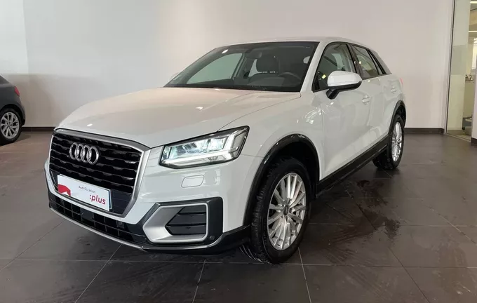 AUDI Q2 30 TFSI 116 BVM6 Design extérieur trois quart avant gauche 2128027