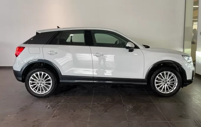 AUDI Q2 30 TFSI 116 BVM6 Design extérieur côté droit 2128027