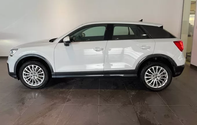 AUDI Q2 30 TFSI 116 BVM6 Design extérieur côté gauche 2128027