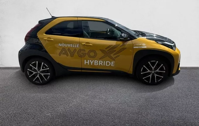 TOYOTA AYGO X Hybride 116h GR Sport extérieur côté droit 99431