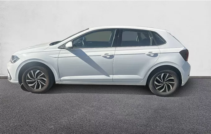 VOLKSWAGEN POLO 1.0 TSI 95 S&S BVM5 Life Plus extérieur trois quart arrière gauche 2132113