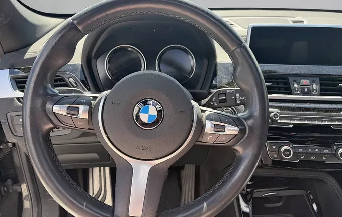 BMW X1 sDrive 18i 140 ch DKG7 M Sport photo 12 2128672