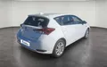 Miniature TOYOTA AURIS Hybride 136h Dynamic extérieur trois quart arrière droit 1103887