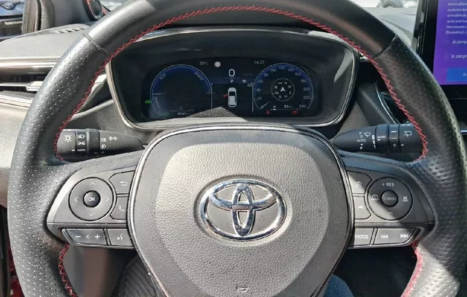 TOYOTA COROLLA HYBRIDE 140ch GR Sport photo 12 1103874