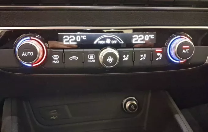 AUDI Q2 30 TDI 116 S tronic 7 Advanced photo 14 212890