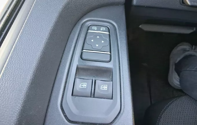 RENAULT TRAFIC L2 dCi 150 Energy S&S Zen photo 19 460208
