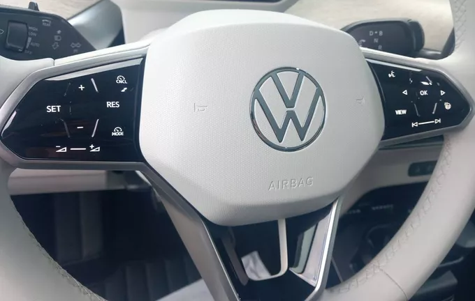 VOLKSWAGEN UTILITAIRES ID BUZZ ID. Buzz 286 ch Pro 7 places photo 12 7765