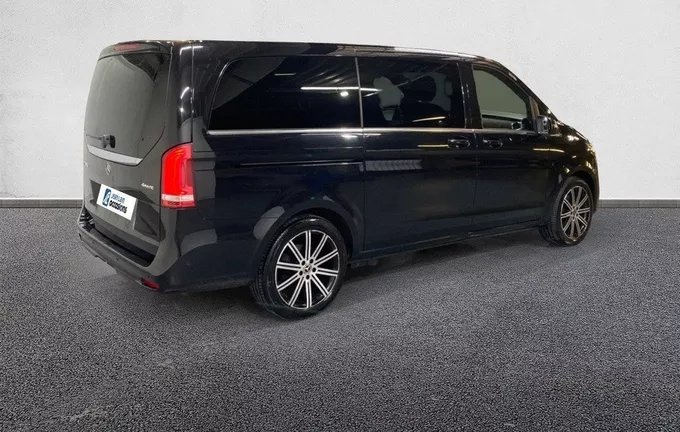 MERCEDES CLASSE V Long 300 d 4MATIC 9G-TRONIC Avantgarde extérieur trois quart arrière droit 106037