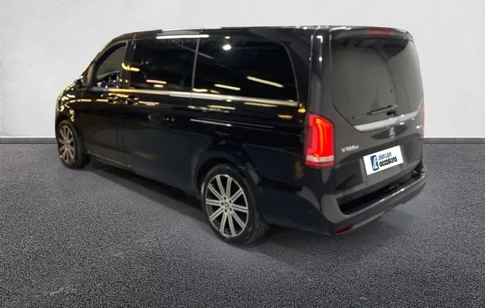 MERCEDES CLASSE V Long 300 d 4MATIC 9G-TRONIC Avantgarde extérieur trois quart arrière gauche 106037