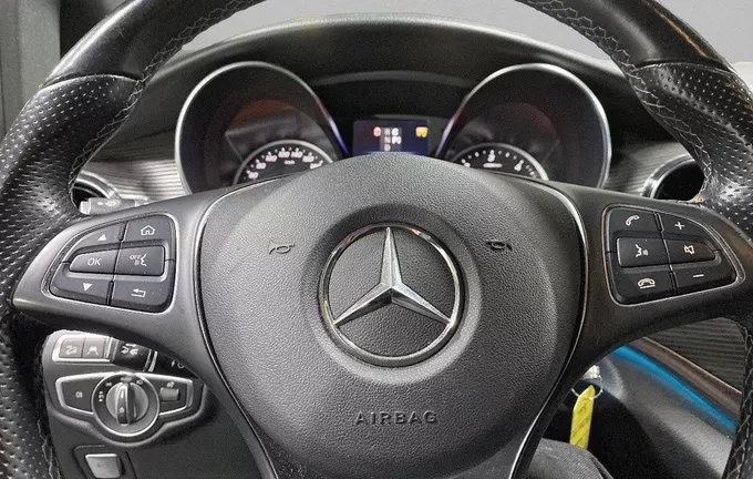 MERCEDES CLASSE V Long 300 d 4MATIC 9G-TRONIC Avantgarde photo 12 106037
