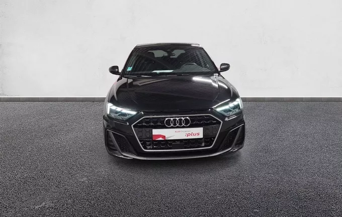 AUDI A1 Sportback 30 TFSI 110 ch S tronic 7 S Line extérieur avant 2128795