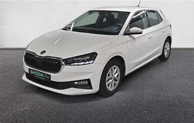 SKODA FABIA 1.0 MPI 80 ch BVM5 Active extérieur trois quart avant gauche 2127086