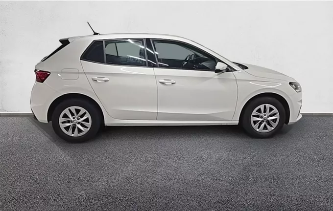 SKODA FABIA 1.0 MPI 80 ch BVM5 Active extérieur côté droit 2127086