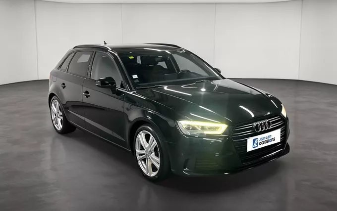 AUDI A3 Sportback 35 TFSI CoD 150 S tronic 7 extérieur trois quart avant droit 2133289